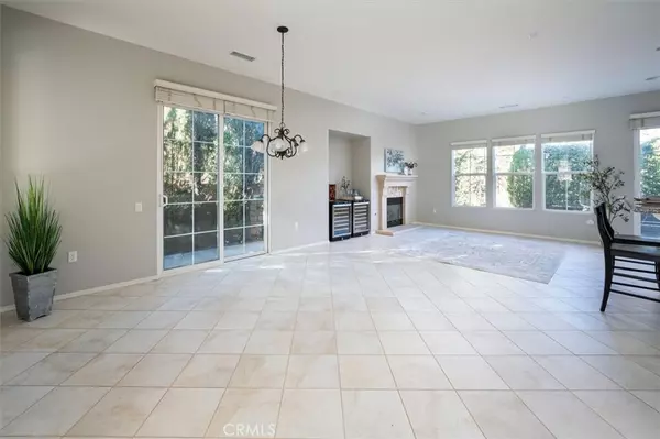 Valencia, CA 91354,28037 River Trail LN