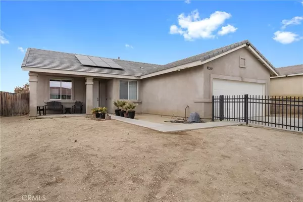 3425 Starjet ST, Rosamond, CA 93560