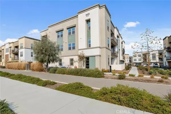 26958 Sandbar Willow PL #303, Valencia, CA 91381