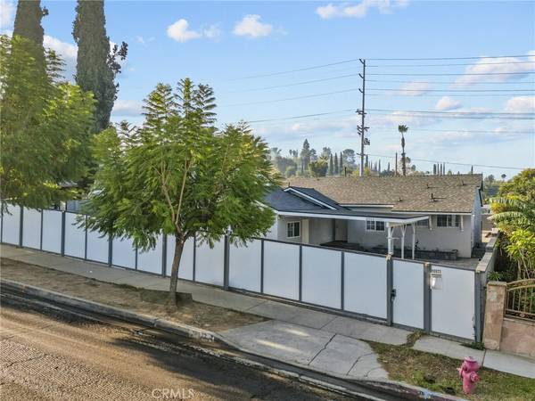 10923 Jamie AVE, Pacoima, CA 91331