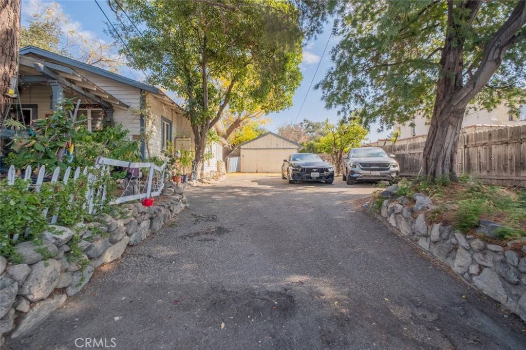 Montrose, CA 91020,2465 Florencita AVE