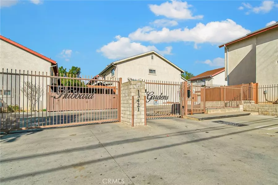 13421 Hubbard ST #121, Sylmar, CA 91342