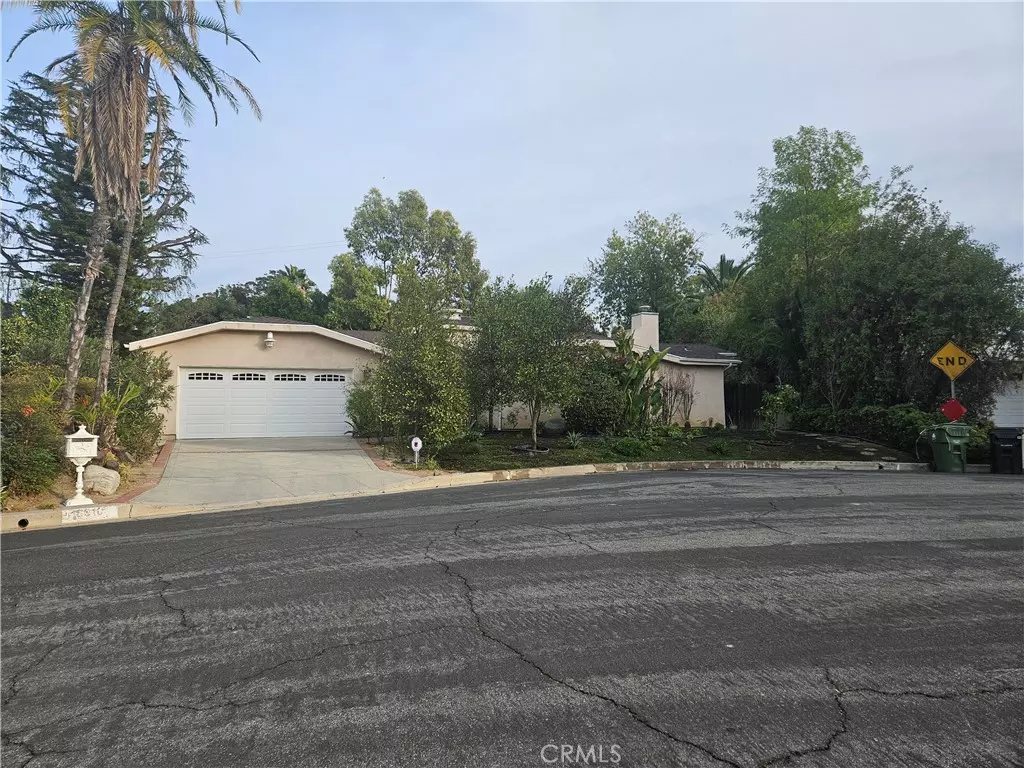 Tarzana, CA 91356,18310 Karen DR