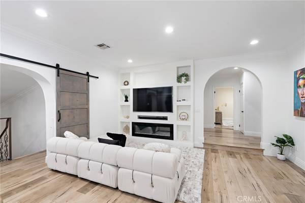 Studio City, CA 91604,11265 Sunshine Terrace