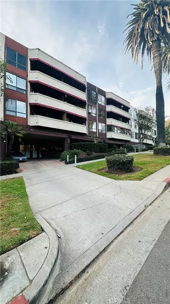 1745 CAMINO PALMERO ST #402, Los Angeles, CA 90046