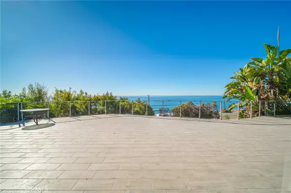 Pacific Palisades, CA 90272,17738 Porto Marina Way