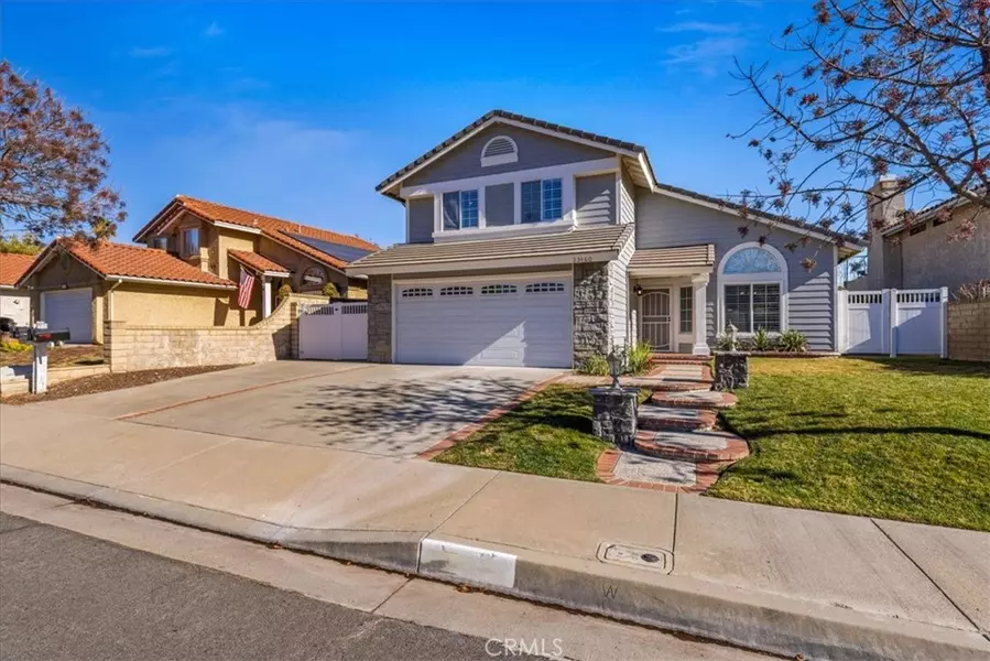 25480 Sheffield LN, Saugus, CA 91350