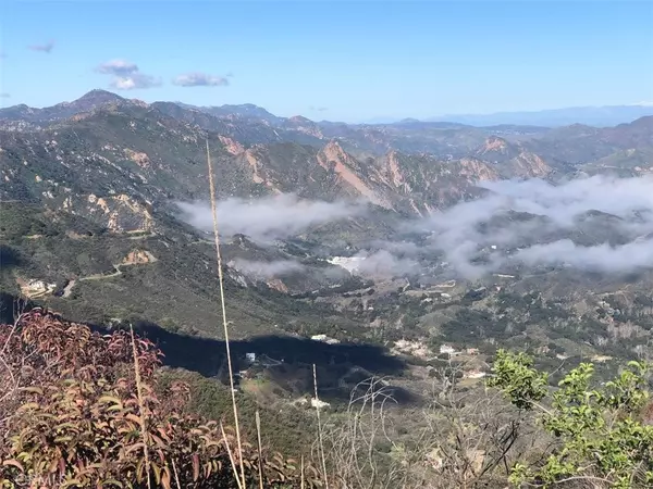 Malibu, CA 90265,24575 Piuma RD