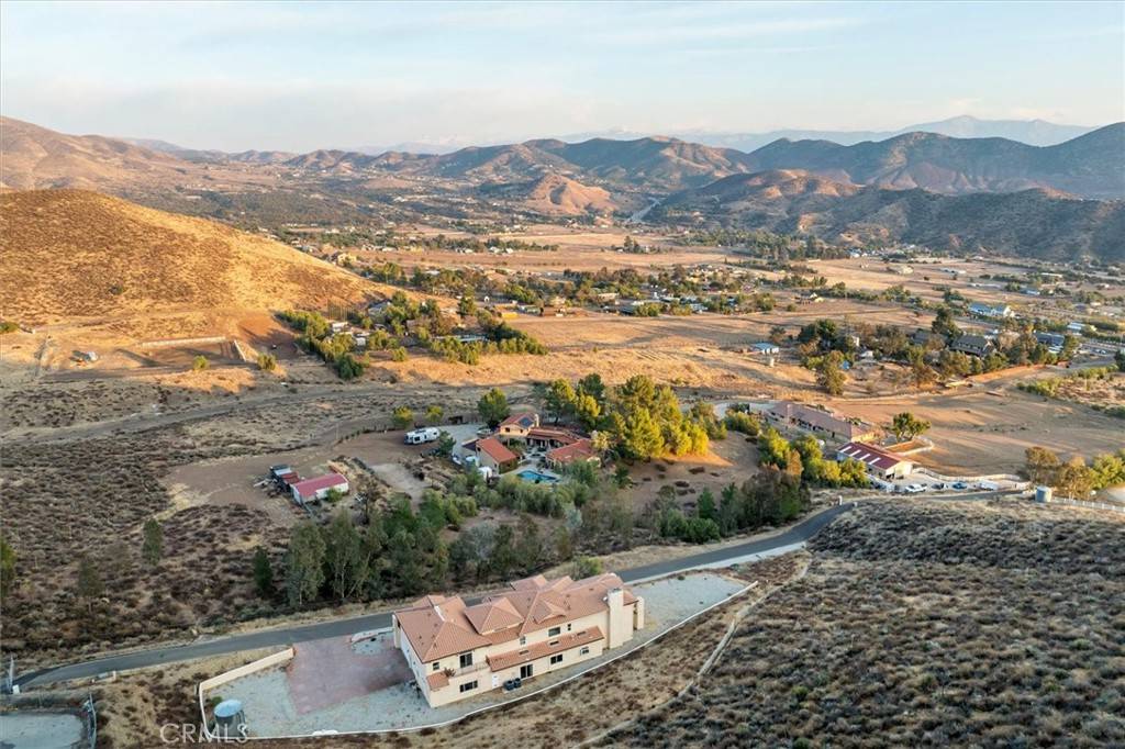 Agua Dulce, CA 91390,9455 Hierba RD