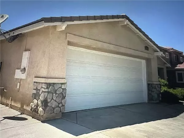 Lancaster, CA 93535,45559 Robinson DR