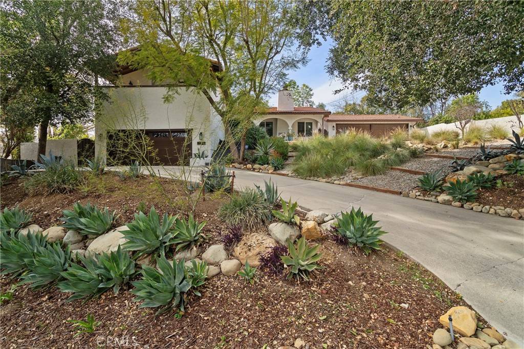 Agoura Hills, CA 91301,5555 Fairview PL