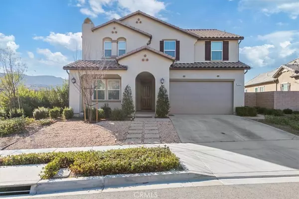 303 Almond LN, Simi Valley, CA 93065