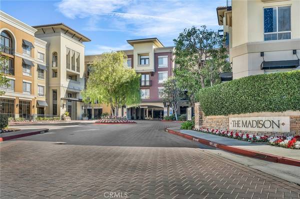 24535 Town Center DR #6403, Valencia, CA 91355