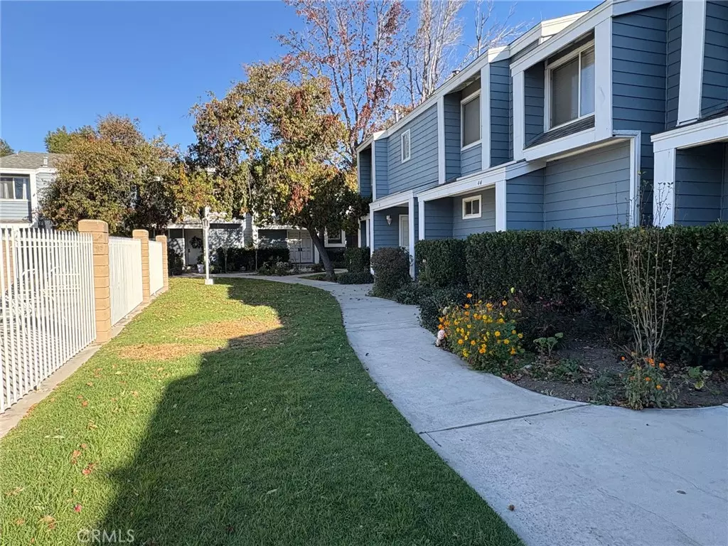 North Hills, CA 91343,15735 Nordhoff ST #45