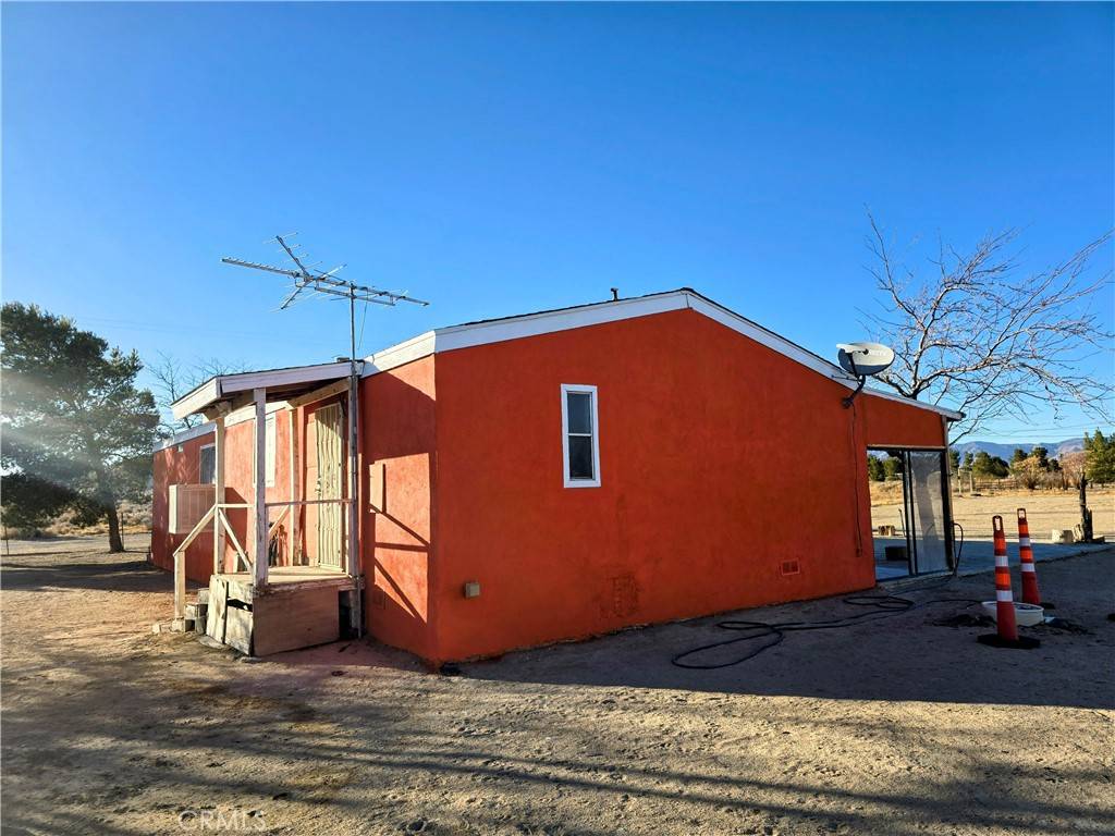 Mojave, CA 93501,10144 Fetters St