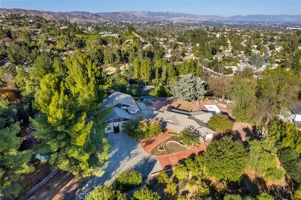 6006 CLEAR VALLEY RD, Hidden Hills, CA 91302