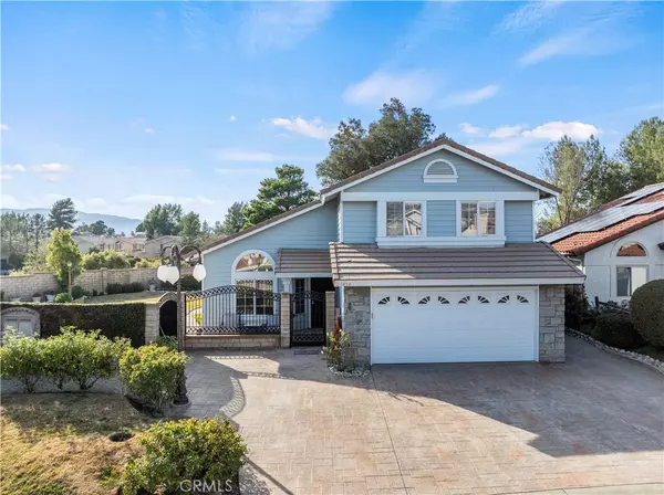 25459 Sheffield LN, Saugus, CA 91350