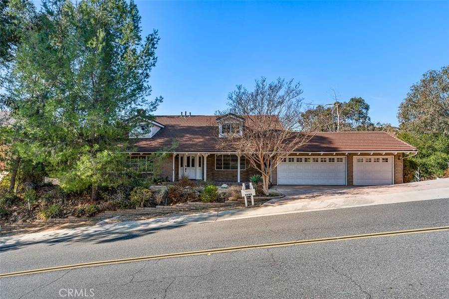 106 buckskin RD, Bell Canyon, CA 91307