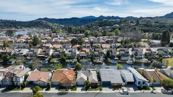 2394 Leeward CIR, Westlake Village, CA 91361