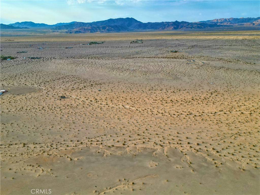 29 Palms, CA 92277,1 Sullivan Rd