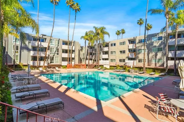 4915 Tyrone AVE #227, Sherman Oaks, CA 91423