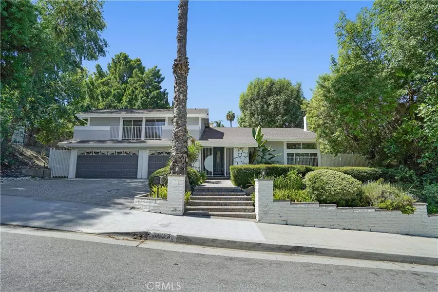 4623 Winnetka AVE, Woodland Hills, CA 91364