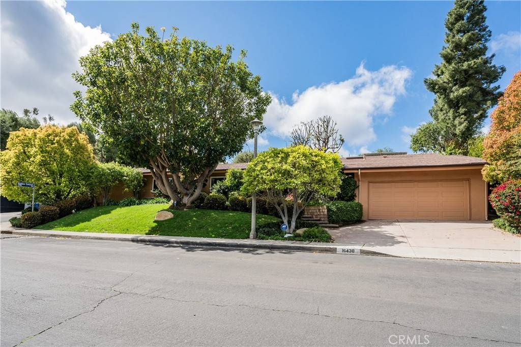 Encino, CA 91436,16430 Dorado DR