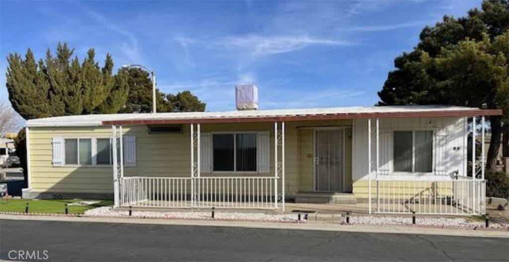 48303 20th ST W #68, Lancaster, CA 93534