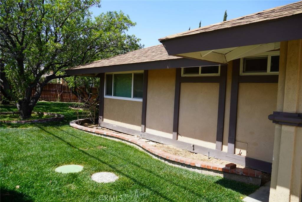 Quartz Hill, CA 93536,4851 W AVENUE M12