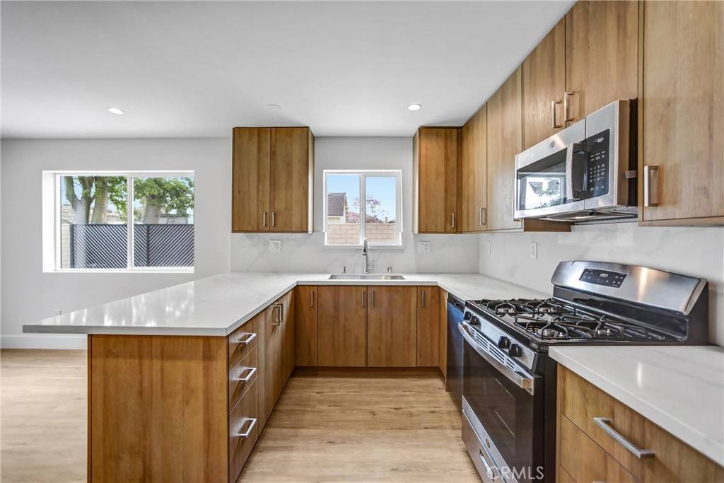 20738 Bryant ST, Winnetka, CA 91306