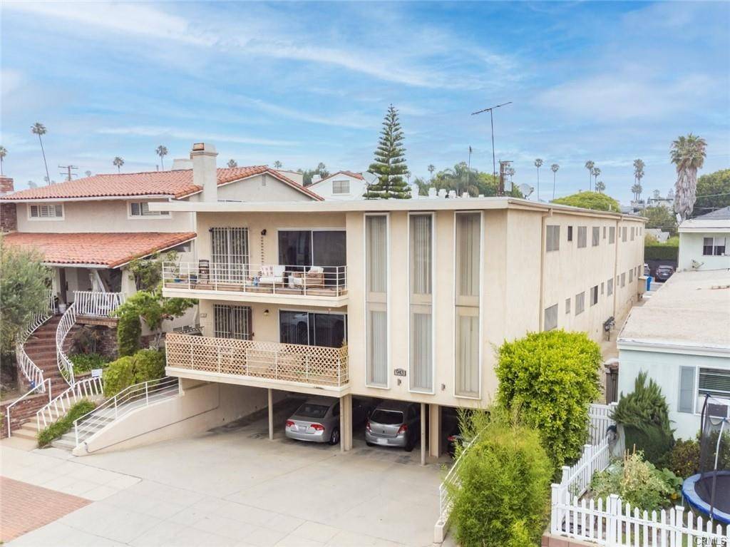 Santa Monica, CA 90403,943 19th ST