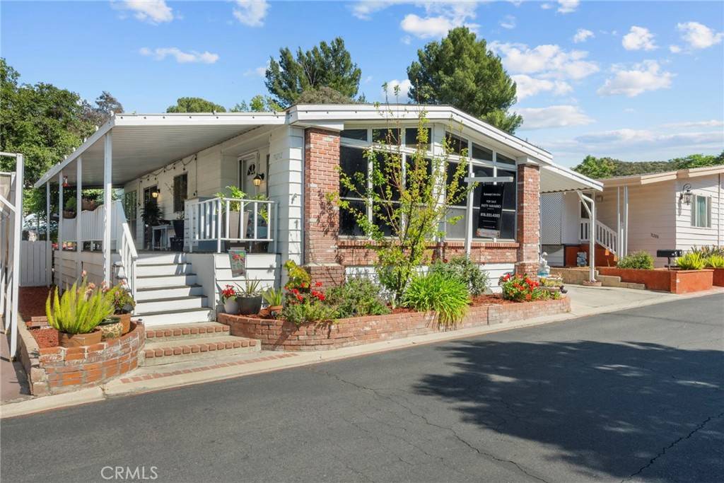 31212 Lakehills Rd #24, Castaic, CA 91384