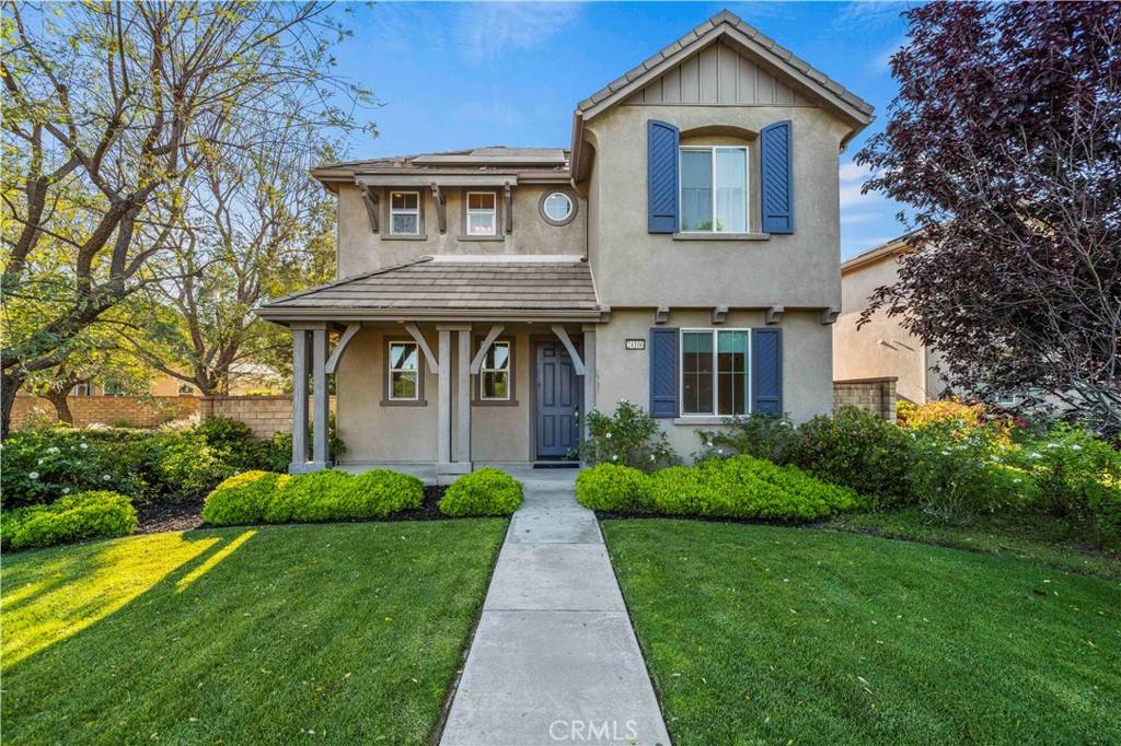 24106 Village CIR, Valencia, CA 91354