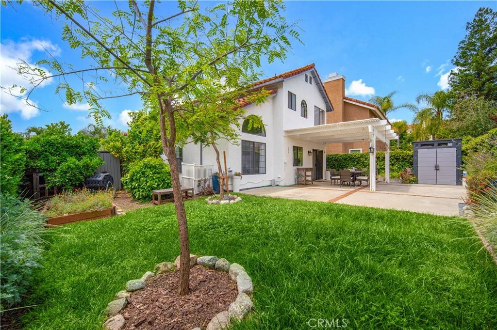 Calabasas, CA 91301,4017 Cottonwood Grove TRL