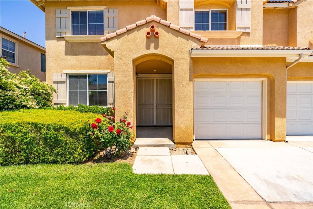 Palmdale, CA 93551,2207 Cork Oak ST