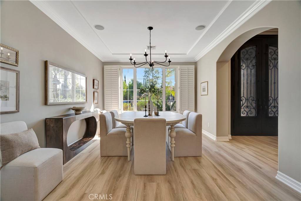 Simi Valley, CA 93065,697 Noble RD