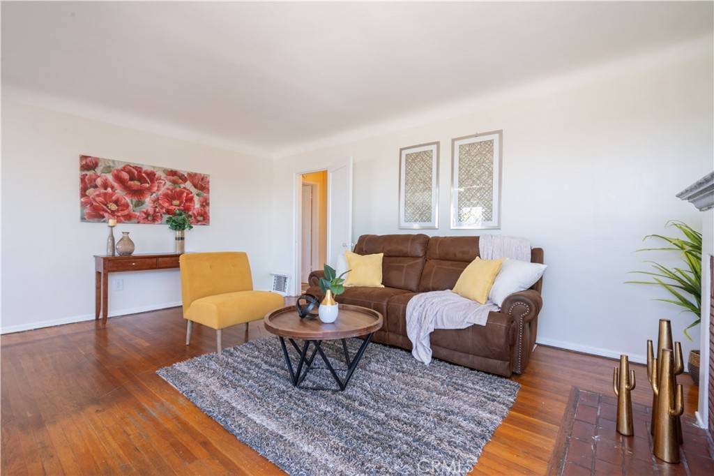 Los Angeles, CA 90032,4435 Gateside Drive