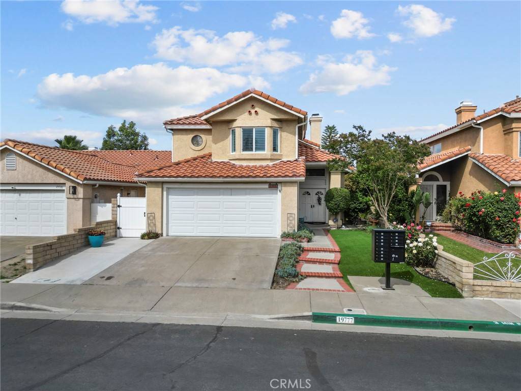 Newhall, CA 91321,19777 Azure Field DR