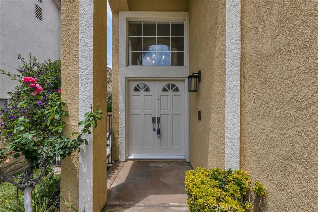 Saugus, CA 91390,28761 Woodside DR