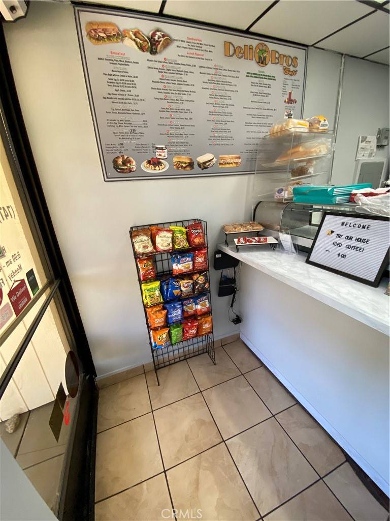 Woodland Hills, CA 91364,20301 Ventura BLVD #101