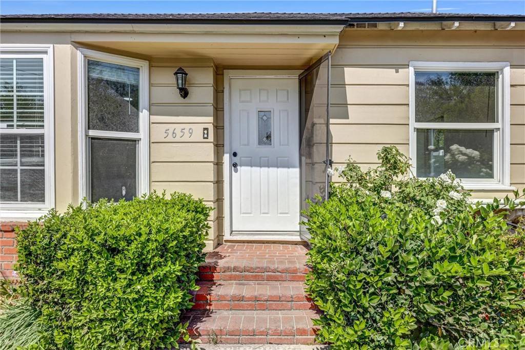 Tarzana, CA 91356,5659 Donna AVE