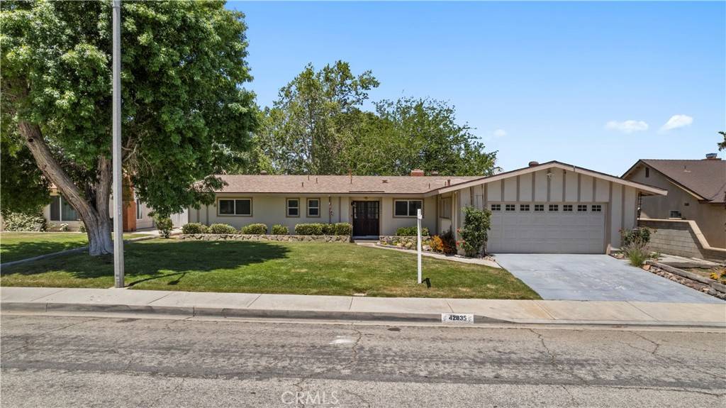 42835 Cinema AVE, Lancaster, CA 93534