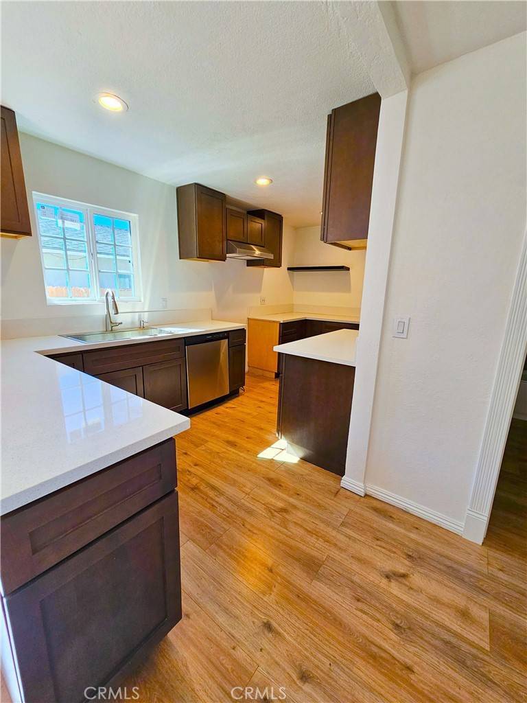 Ventura, CA 93001,205 Jordan AVE