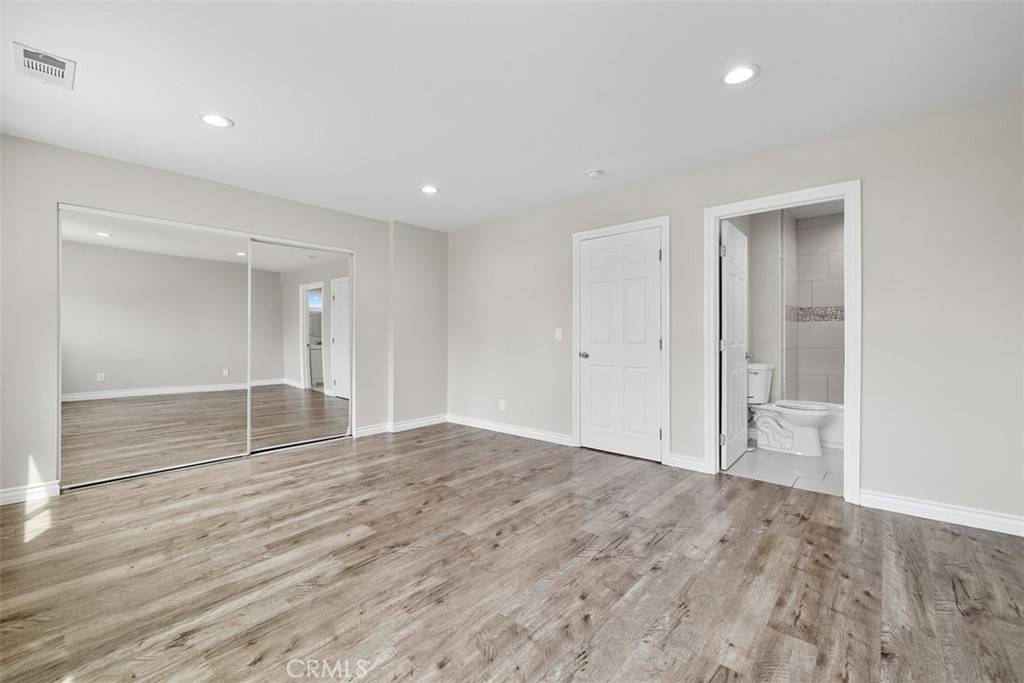 Arleta, CA 91331,13339 Bonanza ST