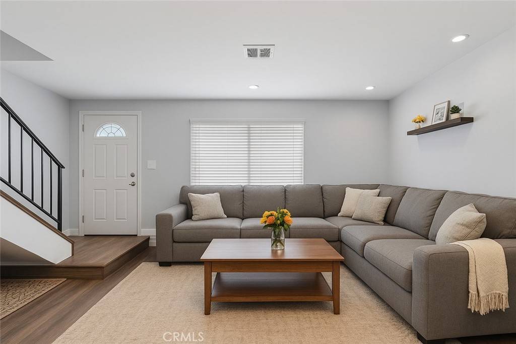 22524 Paseo Terraza, Saugus, CA 91350