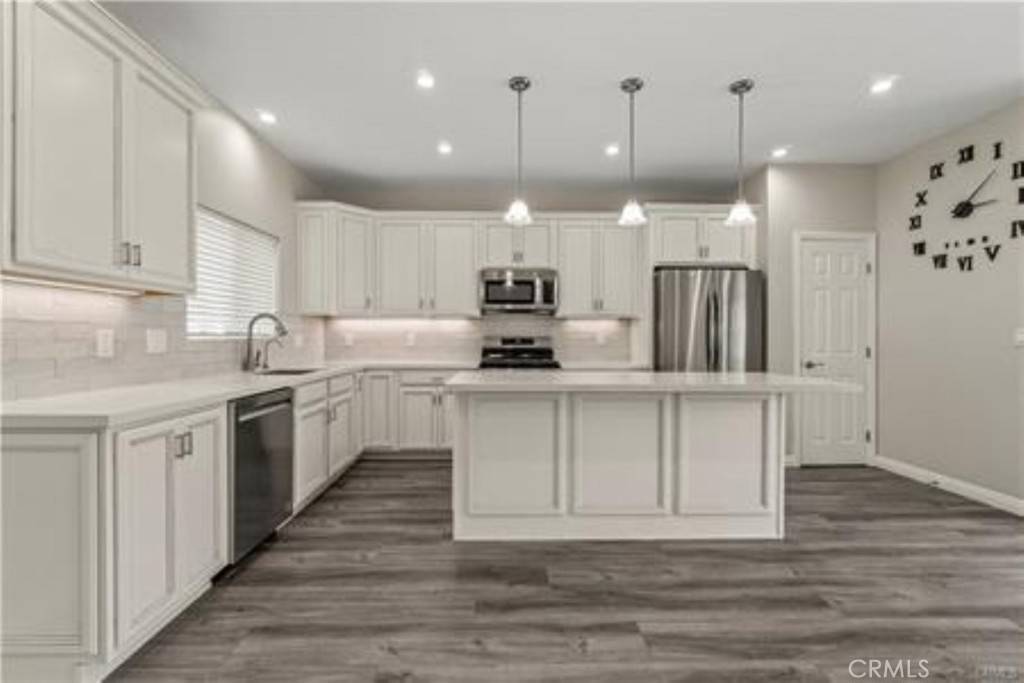 Granada Hills, CA 91344,17165 Rinaldi ST