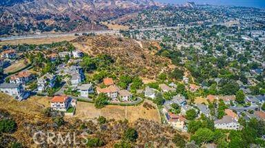 Newhall, CA 91321,24850 bella vista
