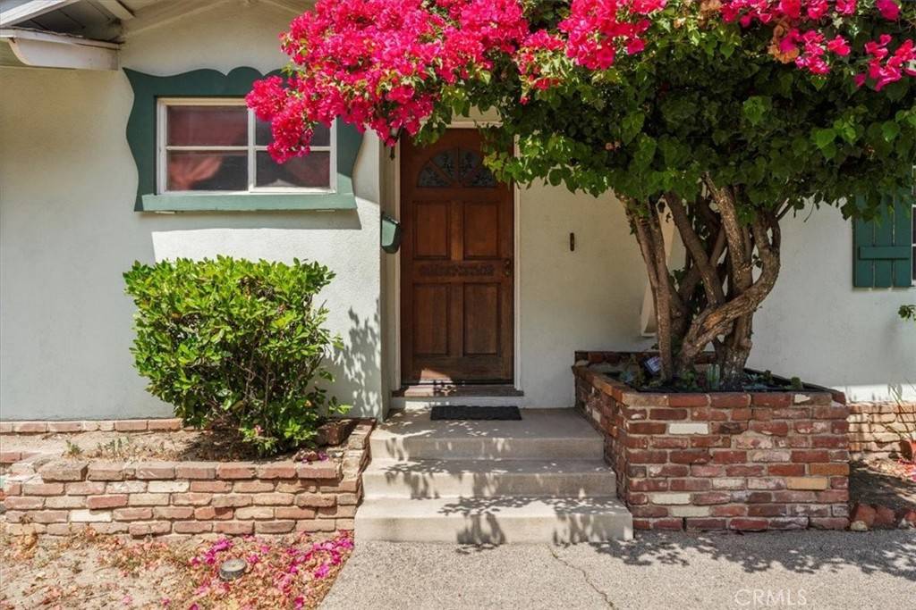 Canoga Park, CA 91304,8581 Owensmouth AVE