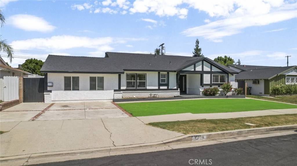 7750 Eton AVE, Canoga Park, CA 91304