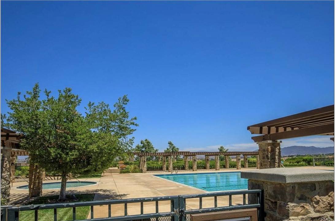 Valencia, CA 91381,26757 Via Amare
